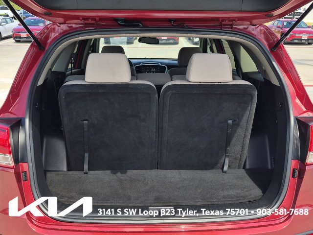 Used 2017 Kia Sorento FWD w/ LX Convenience Package image 8