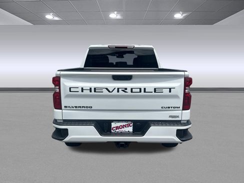 Used 2026 Chevrolet Silverado 1500 Custom w/ Turbomax Blackout Package AWD/4WD image 4