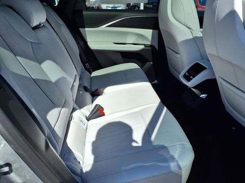 New 2025 Cadillac Lyriq Sport image 20