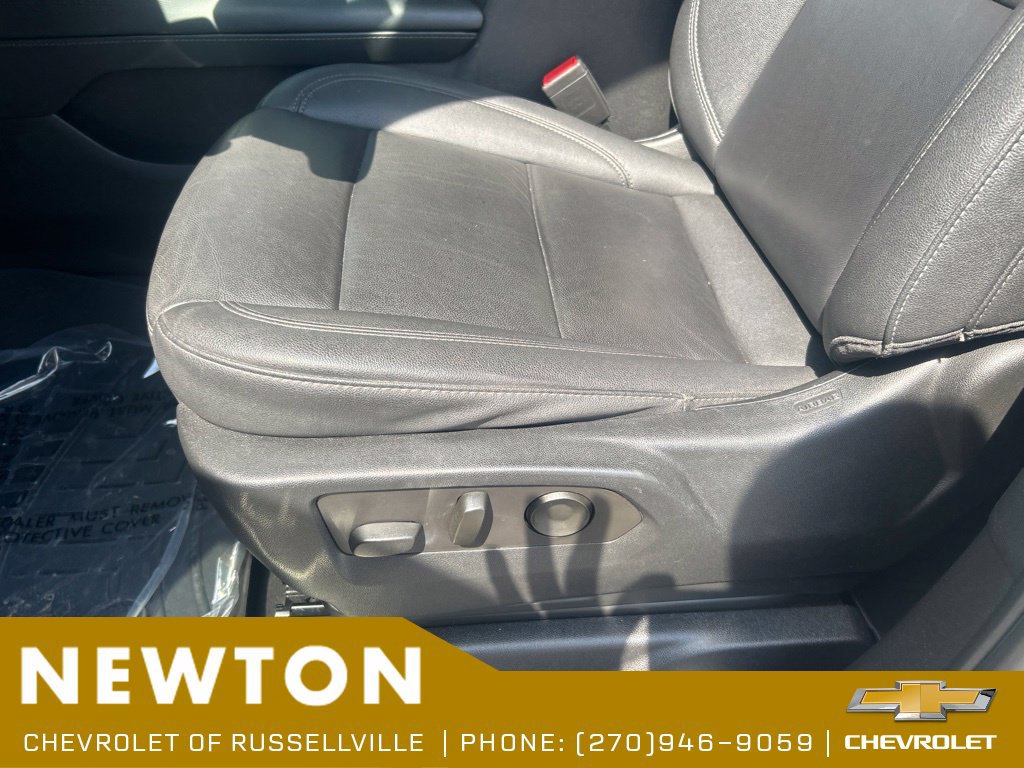 Used 2023 Chevrolet Tahoe LT AWD/4WD image 6