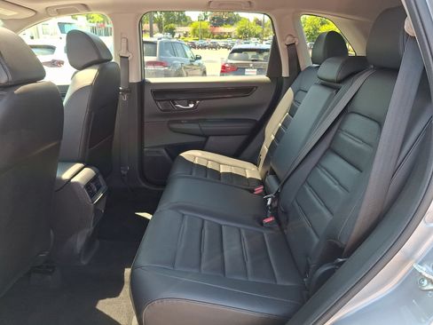Used 2023 Honda CR-V EX-L image 10