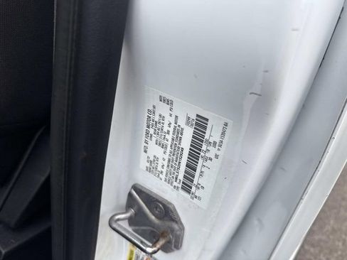 Used 2022 Ford Transit Connect XL FWD image 20