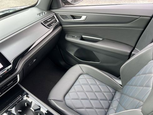 New 2026 Volkswagen Atlas Cross Sport SEL Premium R-Line image 26