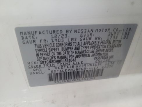 Used 2024 Nissan Versa S w/ Trunk Package FWD image 33
