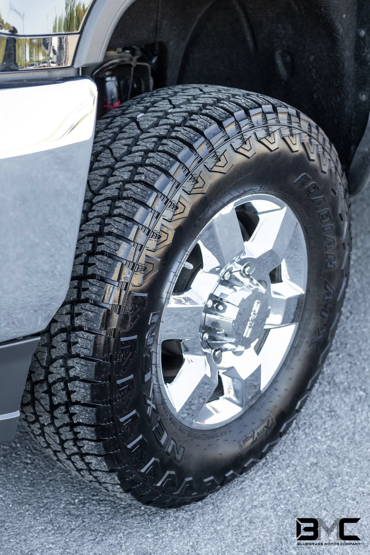 Used 2019 GMC Sierra 3500 SLT w/ Driver Alert Package AWD/4WD image 7