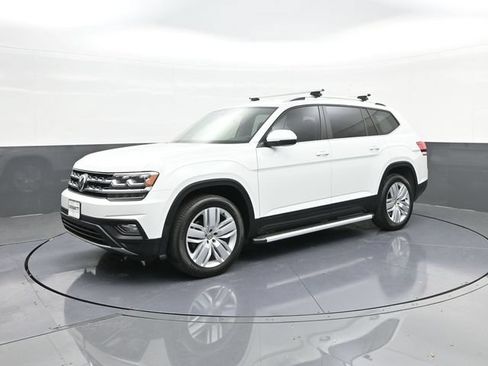 Used 2019 Volkswagen Atlas SE FWD image 1
