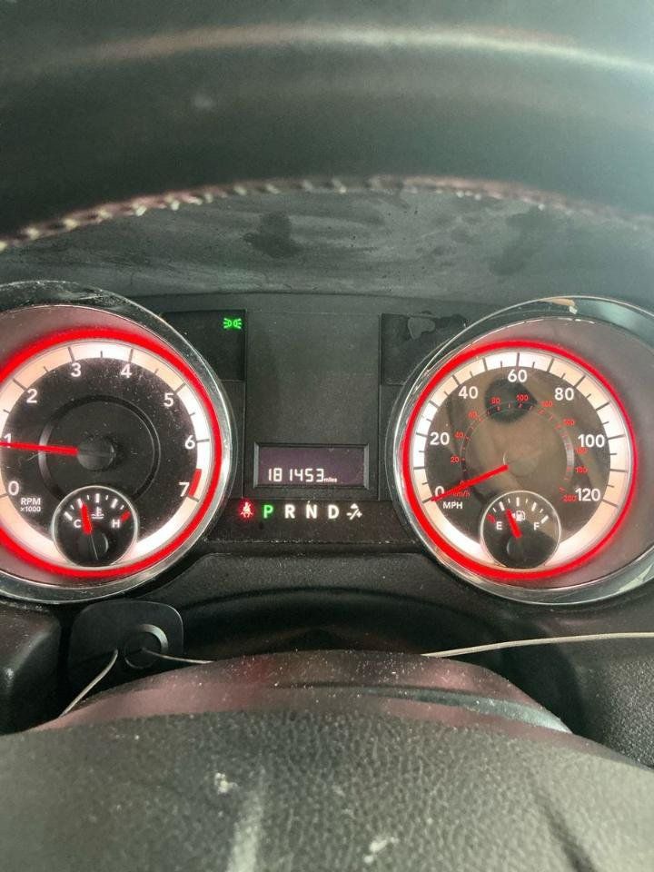 Used 2019 Dodge Grand Caravan SXT FWD image 13