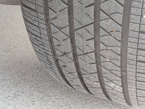 Used 2024 Ford Edge ST w/ Equipment Group 401A image 3