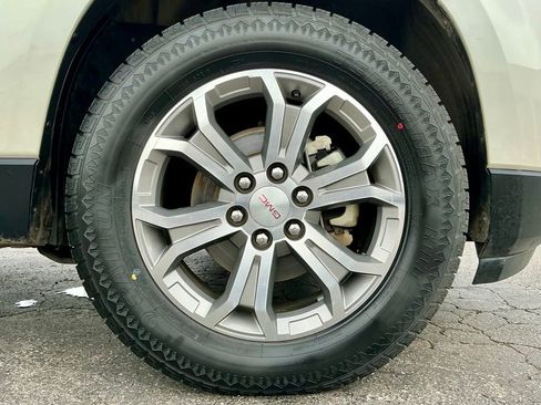 Used 2015 GMC Acadia SLT FWD image 21