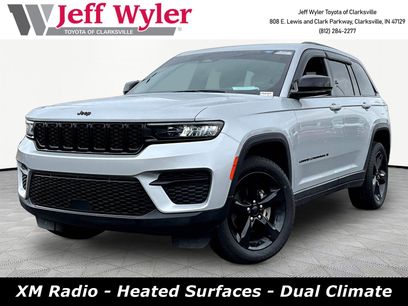 Used 2024 Jeep Grand Cherokee Altitude