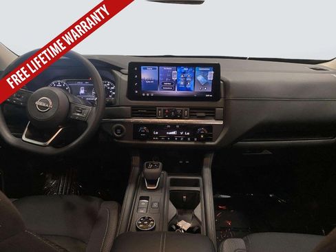 Used 2026 Nissan Pathfinder S AWD/4WD image 20