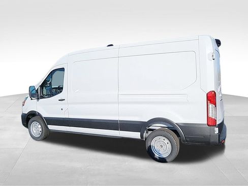 New 2026 Ford Transit 250 148 Medium Roof RWD image 6