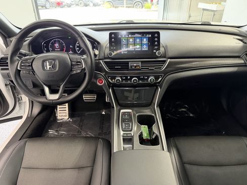 Used 2022 Honda Accord Sport image 12