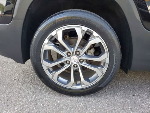 Used 2019 GMC Terrain SLT w/ Preferred Package image 5