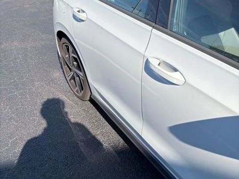 Used 2024 Volkswagen GTI SE image 5