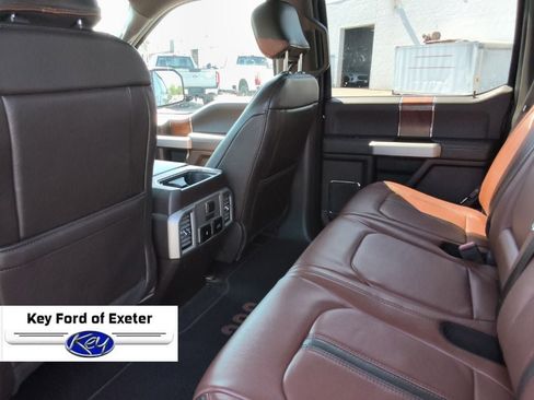 Used 2019 Ford F150 King Ranch w/ Equipment Group 601A Luxury AWD/4WD image 17