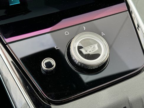 New 2025 Cadillac Escalade IQ Sport 2 image 28