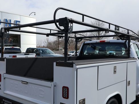 Used 2023 Ford F250 XL w/ XL Chrome Package image 21