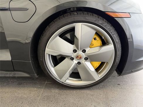 Certified 2021 Porsche Taycan Turbo S w/ Premium Package AWD/4WD image 13