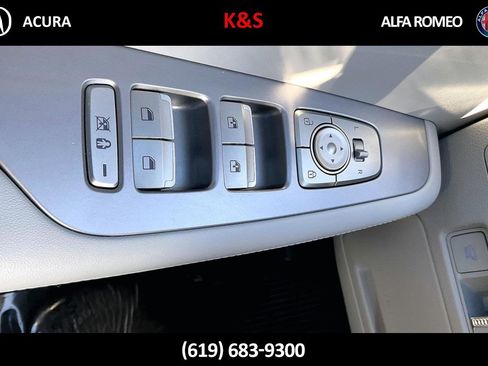 Used 2025 Hyundai Palisade SEL FWD image 37