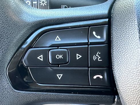 Used 2023 RAM ProMaster 2500 image 24