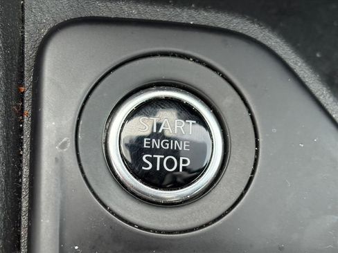 Used 2023 Nissan Sentra S image 12