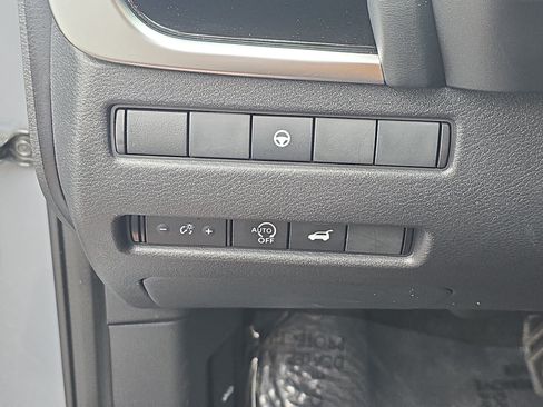 Certified 2023 Nissan Rogue SL FWD image 26