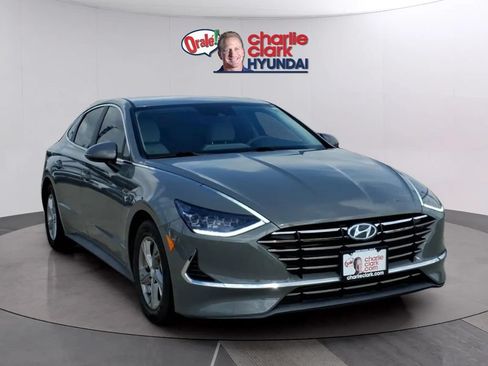 Used 2023 Hyundai Sonata SE FWD image 7