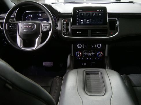Used 2023 GMC Yukon SLT w/ SLT Premium Package AWD/4WD image 23