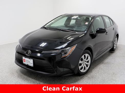 Certified 2025 Toyota Corolla LE image 2