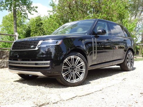 New 2026 Land Rover Range Rover Long Wheelbase SE AWD/4WD image 1
