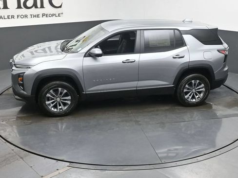New 2026 Chevrolet Equinox LT w/ Safety and Technology Package FWD image 36