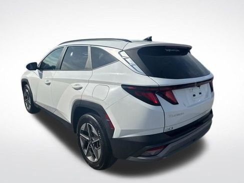 Used 2025 Hyundai Tucson SEL image 3