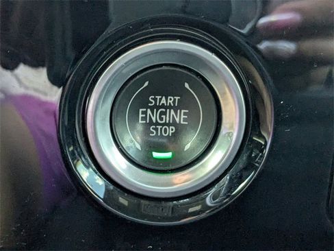 Used 2024 GMC Sierra 1500 Elevation image 27