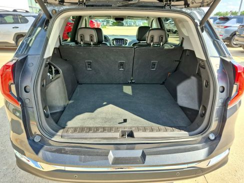 Used 2020 GMC Terrain SLT w/ Preferred Package FWD image 15
