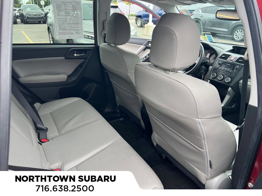 Used 2014 Subaru Forester 2.5i Limited AWD/4WD image 7