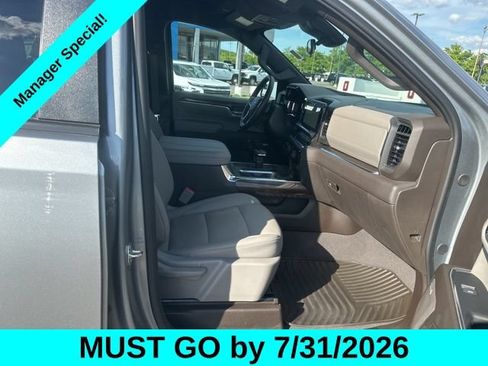Used 2024 Chevrolet Silverado 1500 RST w/ Convenience Package II AWD/4WD image 32