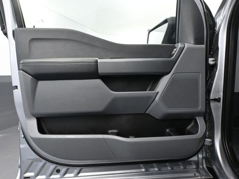 Used 2021 Ford F150 XLT AWD/4WD image 18