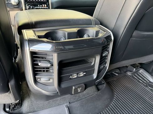 Used 2019 RAM 1500 Laramie w/ Sport Appearance Package AWD/4WD image 33