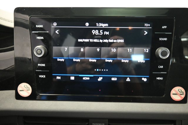 Used 2025 Volkswagen Jetta SE FWD image 23