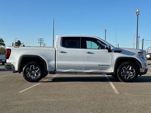New 2026 GMC Sierra 1500 SLT w/ SLT Premium Plus Package image 6