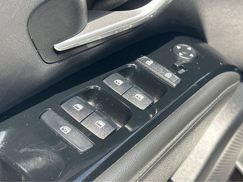 Used 2022 Hyundai Santa Cruz Limited AWD/4WD image 34