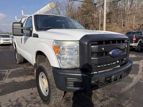 Used 2015 Ford F250 XL w/ FX4 Off-Road Package image 17