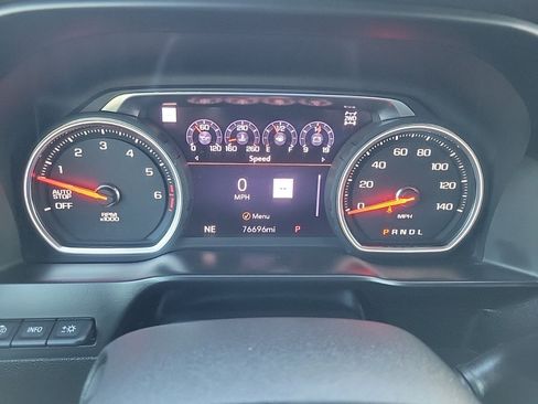 Used 2019 Chevrolet Silverado 1500 High Country w/ Technology Package image 23