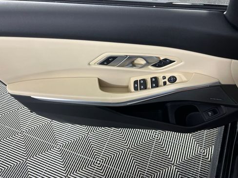 Used 2023 BMW M340i w/ Premium Package image 26