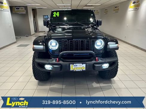 Used 2024 Jeep Wrangler Unlimited Rubicon AWD/4WD image 26