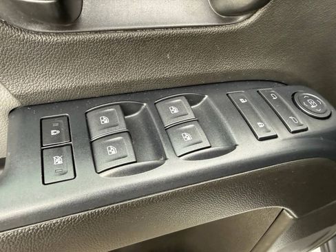 Used 2018 Chevrolet Silverado 2500 W/T w/ WT Fleet Convenience Package AWD/4WD image 12