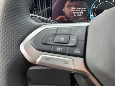 New 2026 Volkswagen Tiguan SE R-Line image 24