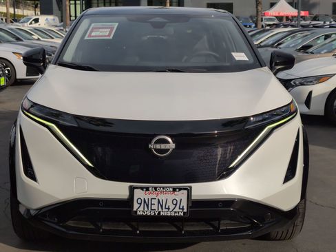 Certified 2024 Nissan Ariya FWD image 4