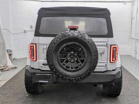 Used 2023 Ford Bronco Outer Banks image 17